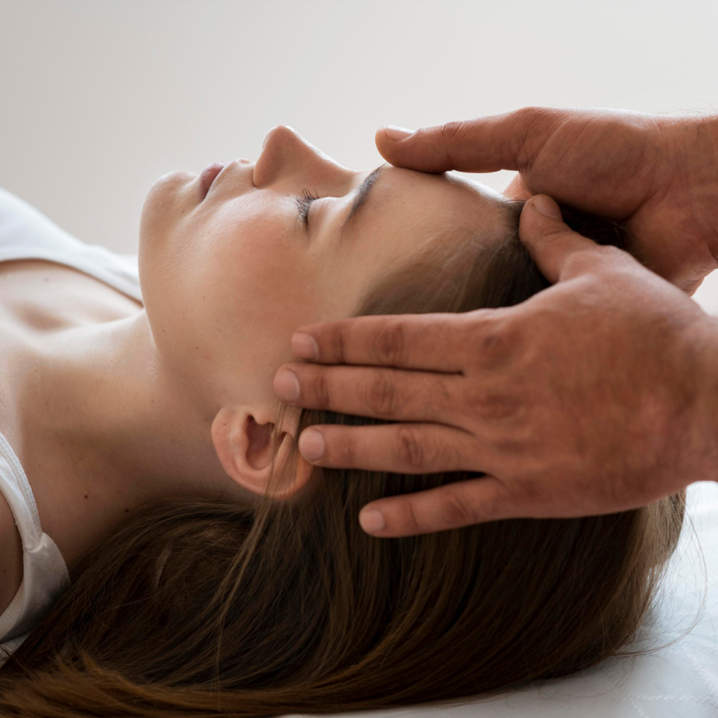 Lymphatic drainage massage for detox and wellness at BeWell Costa Rica.